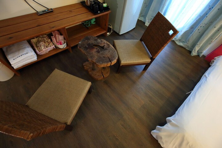 Room 28 of 120