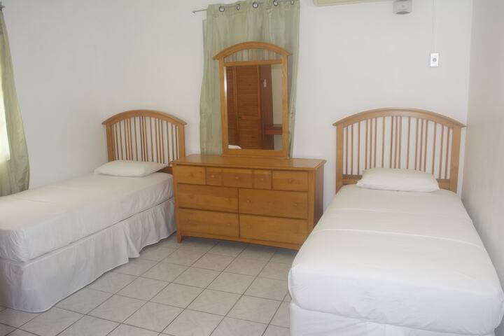 Room 31 of 157