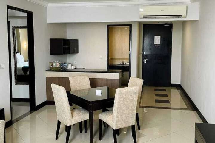 Room 15 of 31