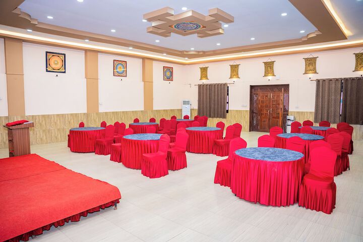 Ballroom/Hall 29 of 42