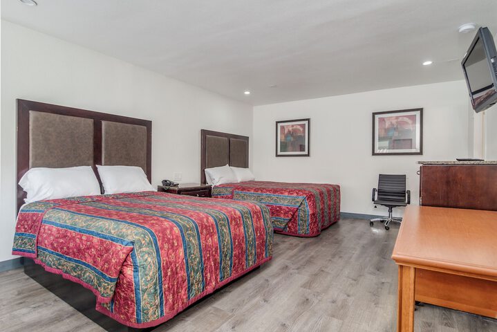 Room 40 of 43