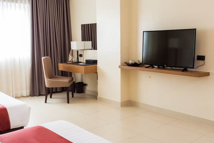 Room 14 of 42