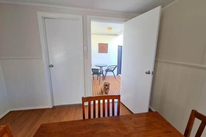 Room 45 of 211