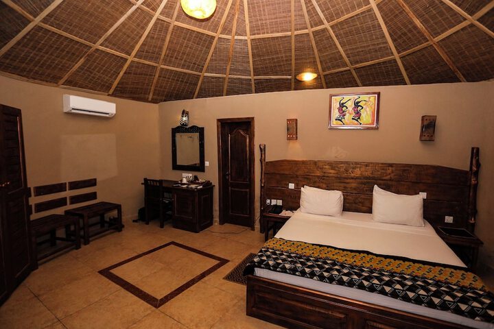 Room 6 of 26