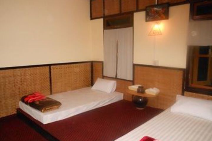 Room 9 of 23