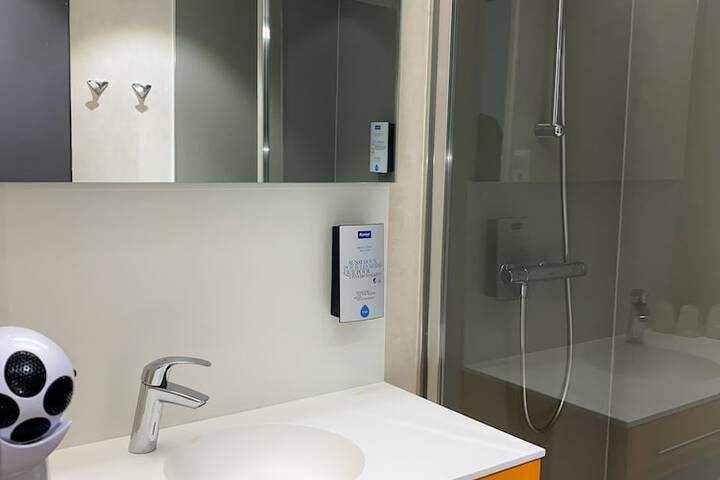 Bath Interior