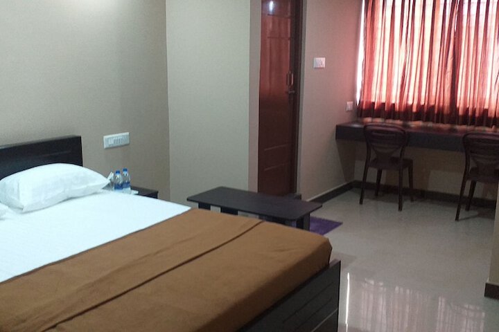 Room 12 of 44