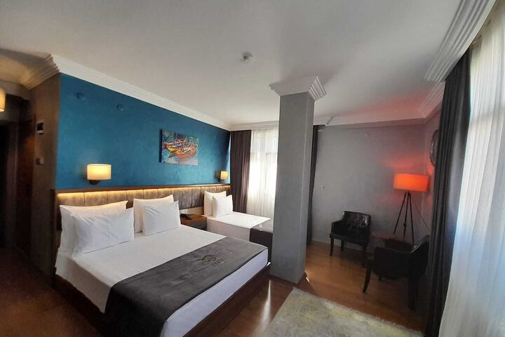 Room 16 of 51
