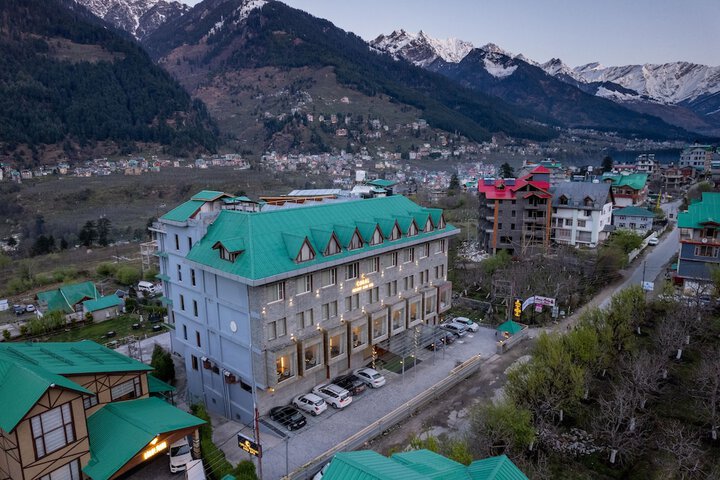 Hotel 90 of 94