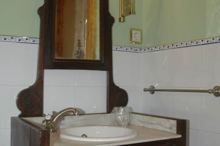 Room 19 of 26