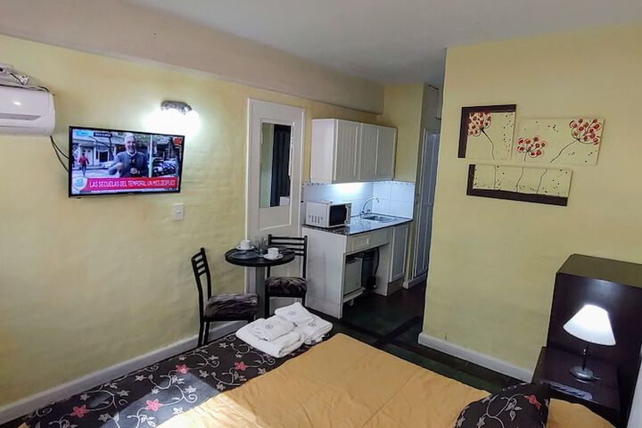 Room 16 of 60