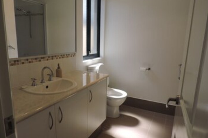 Room 5 of 30