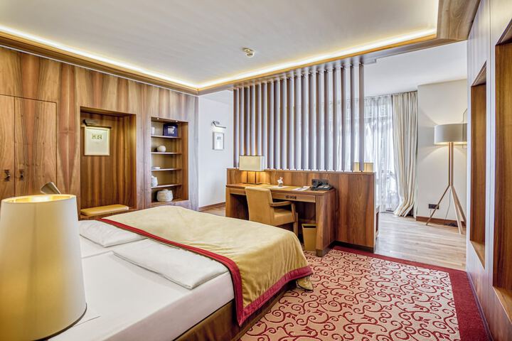 Room 29 of 80