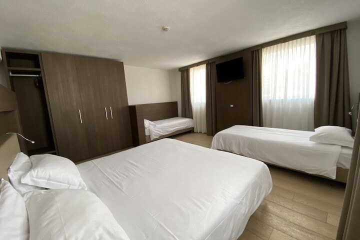 Room 14 of 57