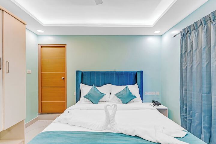 Room 15 of 36