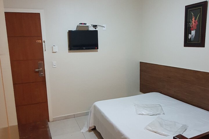 Room 12 of 67