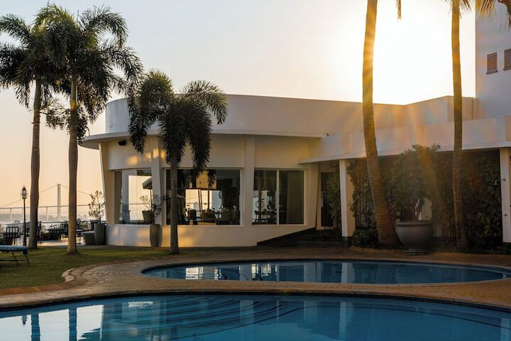 Pool 66 of 161