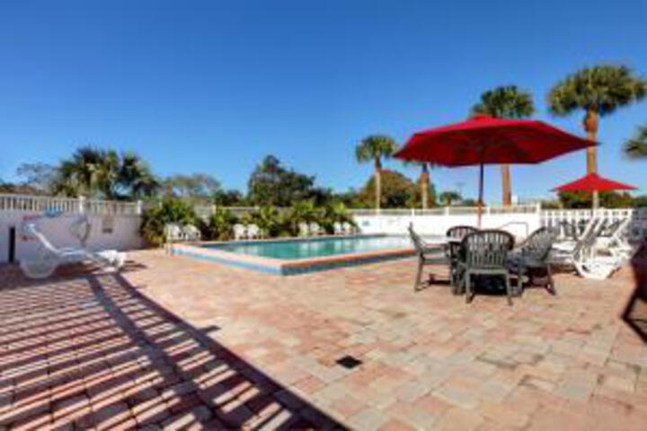 Pool 2 of 22