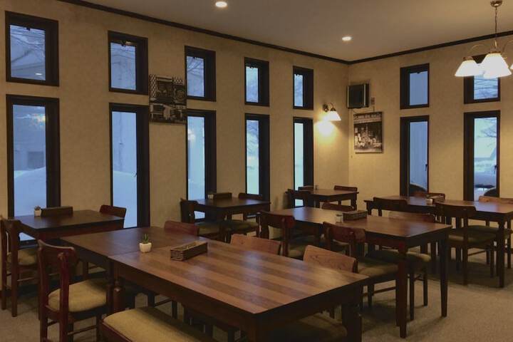 Dining Photos