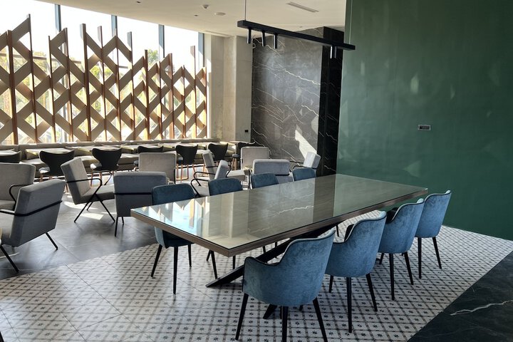 Dining 66 of 112
