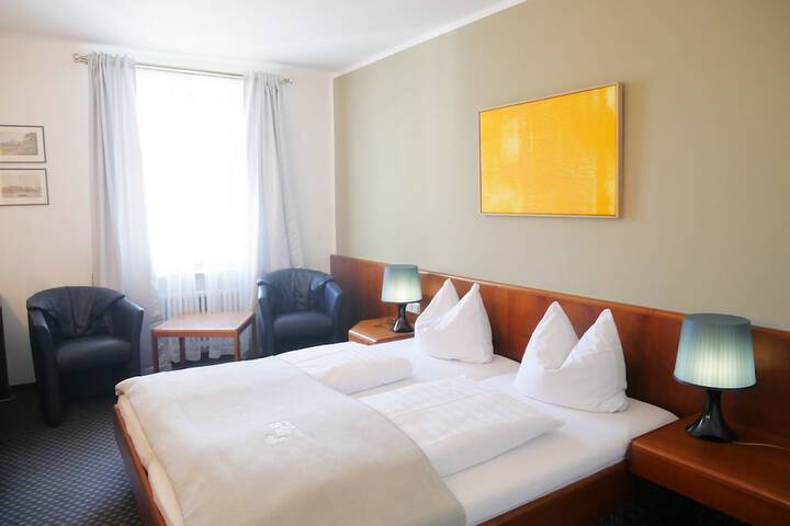Room 14 of 35