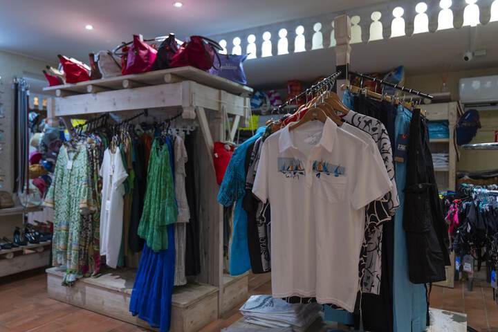 Gift Shop 42 of 70