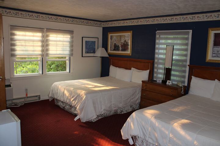 Room 4 of 39