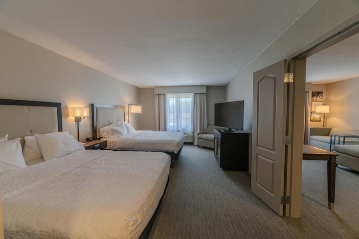 Room 17 of 60