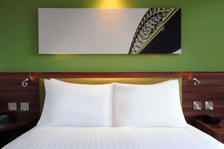 Room 18 of 81