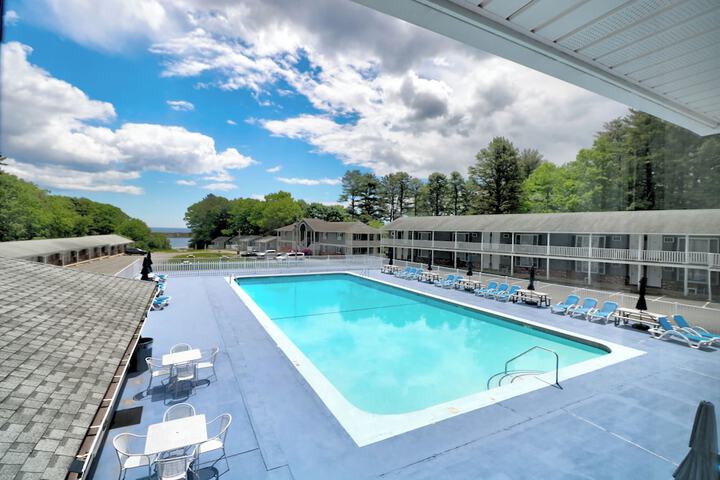 Swimming pool at Ogunquit Tides Resort