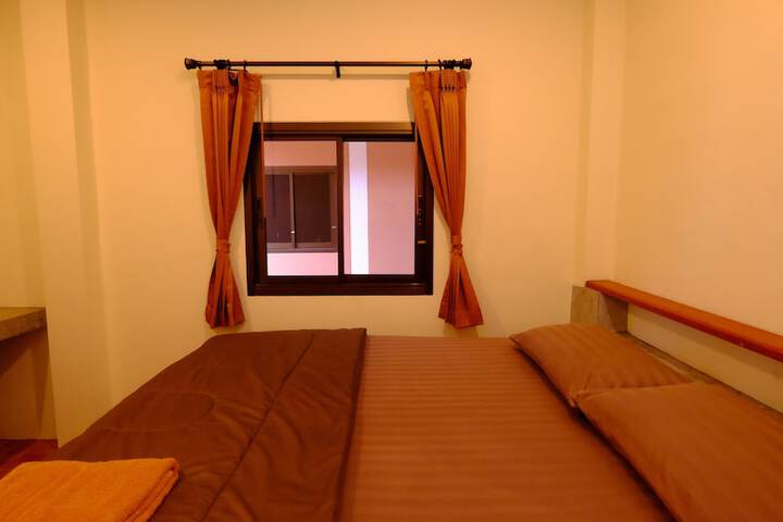 Room 7 of 49
