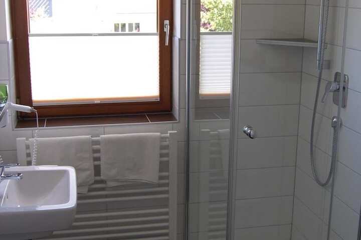 Room 9 of 29