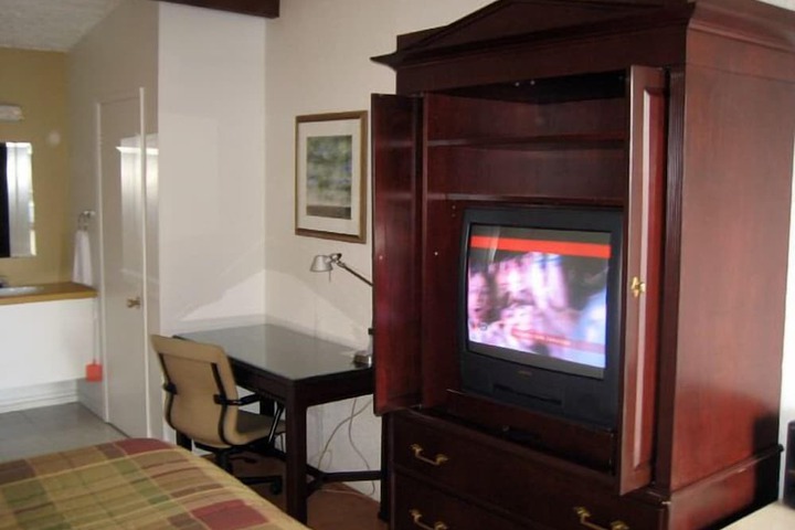 Room 39 of 53