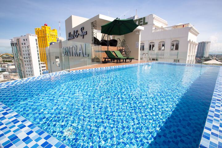 Pool 52 of 67