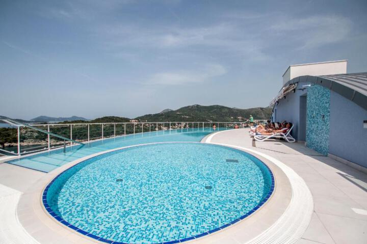 General 19 of 23
