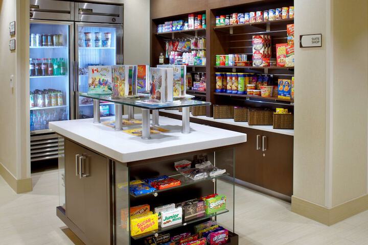 Snack bar