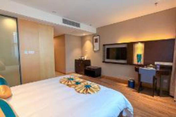 Room 21 of 23