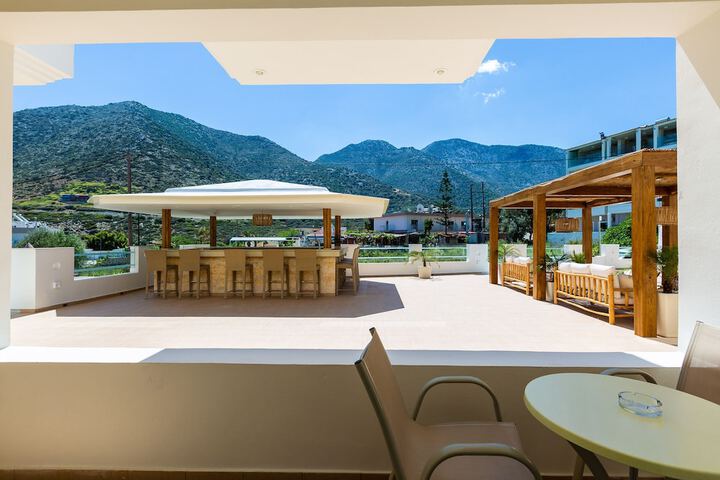 Terrace/Patio 102 of 102