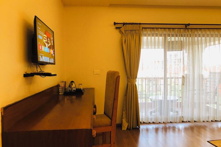 Room 48 of 96