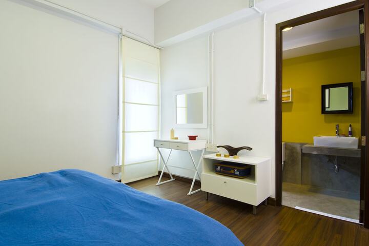 Room 7 of 26