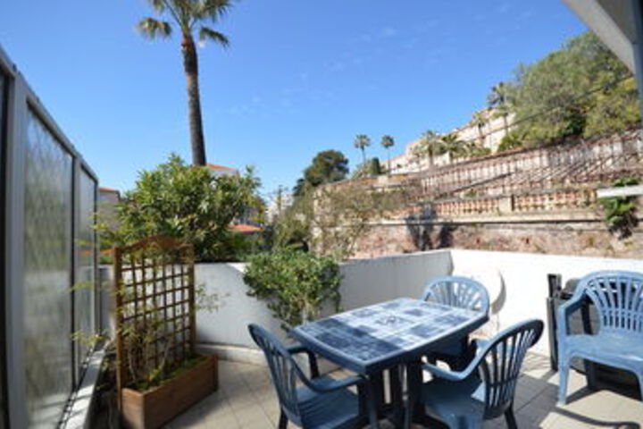 Terrace/Patio 23 of 25