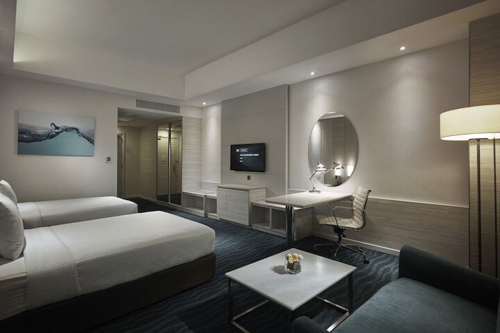 Room 4 of 49