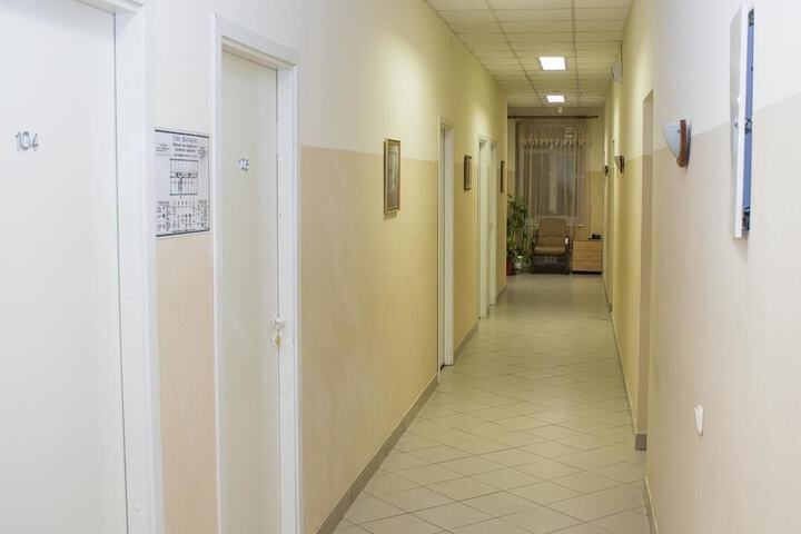 Ballroom/Hall 36 of 44