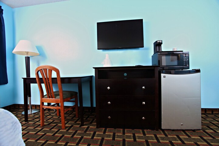 Comfort 2 Queen Beds (2 of 6)