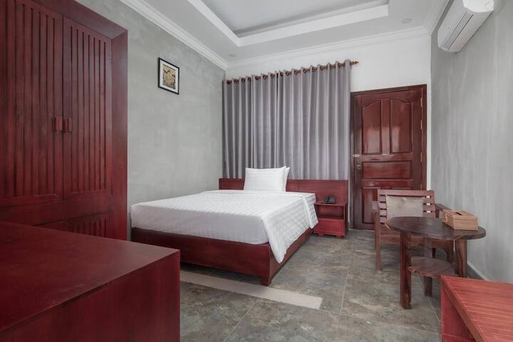 Room 19 of 37