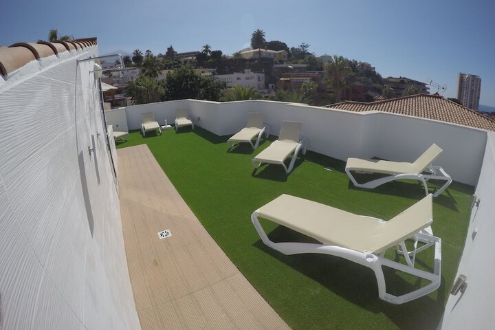 Sundeck 84 of 95