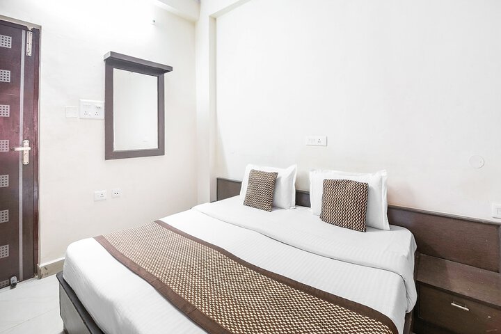Room 5 of 22