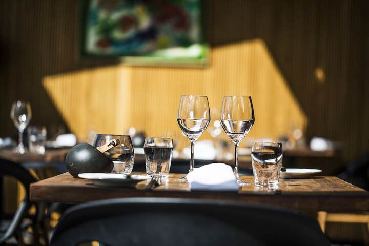 Dining 43 of 64