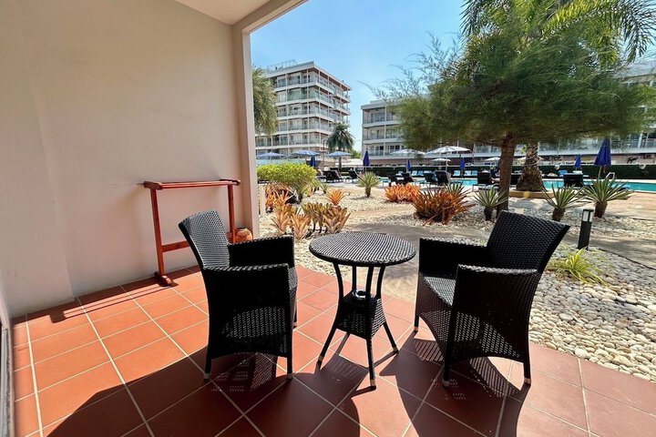 Terrace/Patio 56 of 104