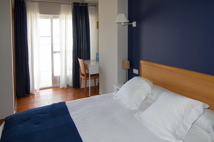 Room 5 of 45